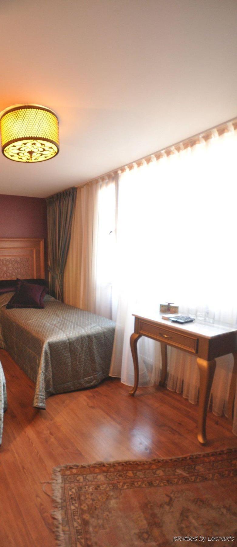 Merial Hotel Sultanahmet Istanbul Room photo